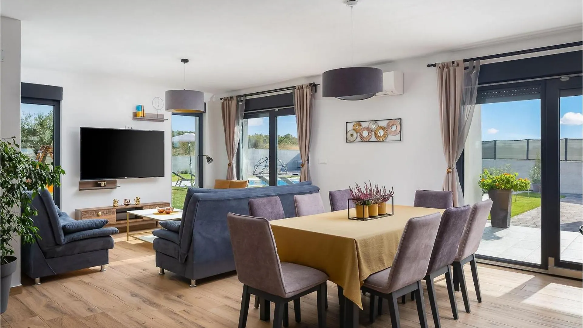Villa Lacus Vrana  Holiday home