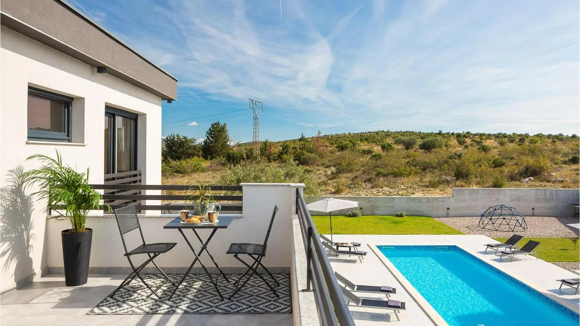 Villa Lacus Vrana  0*, Vrana (Zadar)